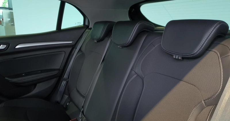 Renault Megane cena 82500 przebieg: 46435, rok produkcji 2022 z Halinów małe 301
